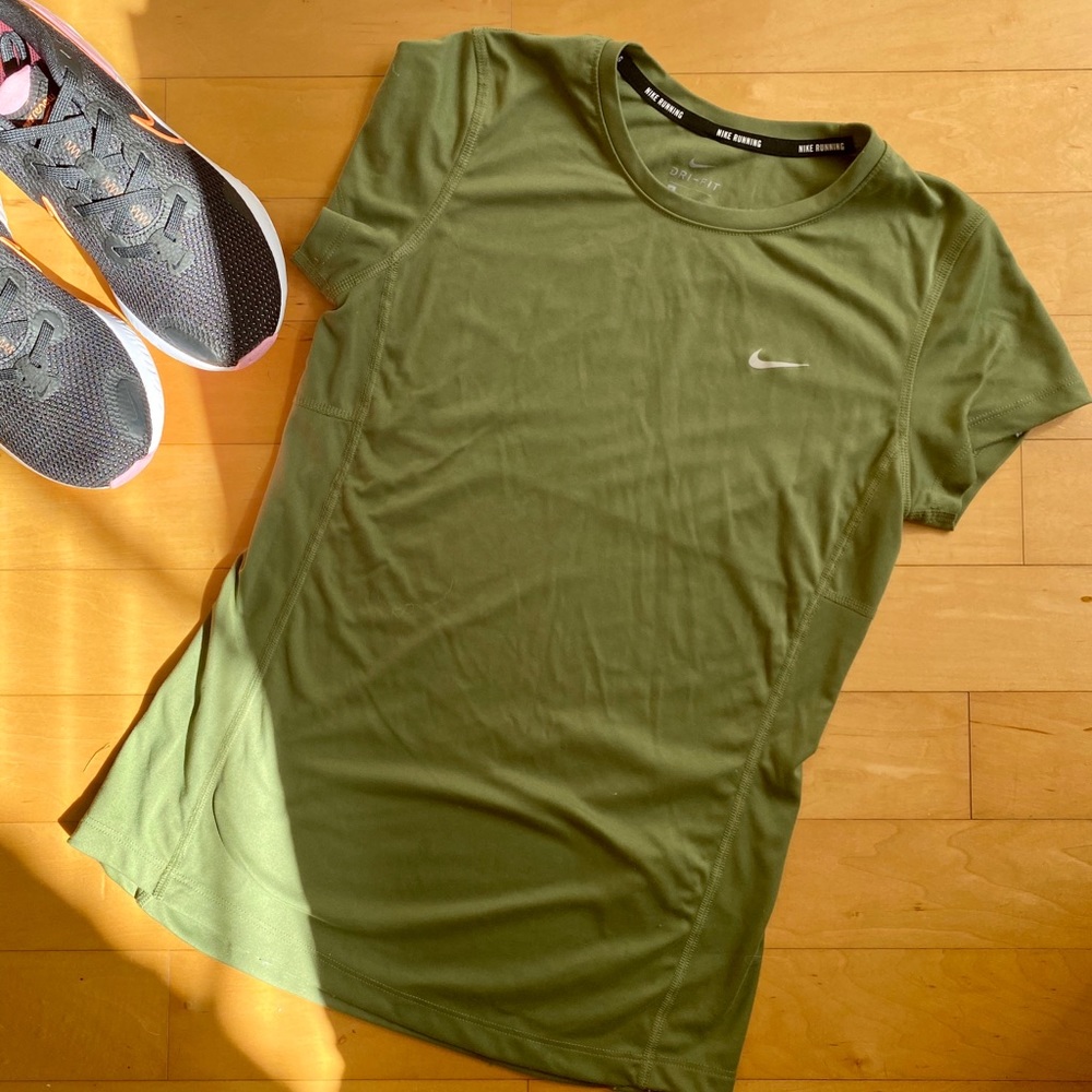 NIKE olive green running top